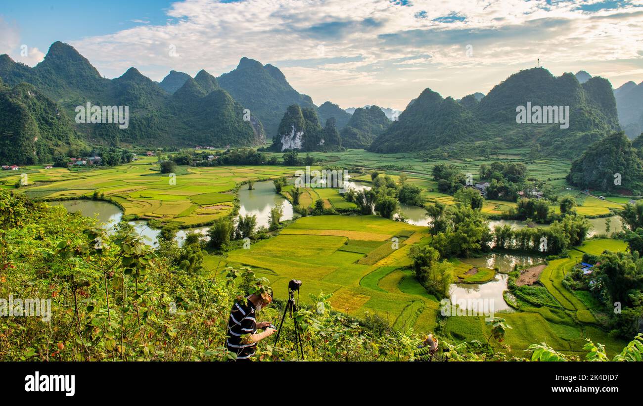 phong nam valley cao bang province vietnam Stock Photo - Alamy