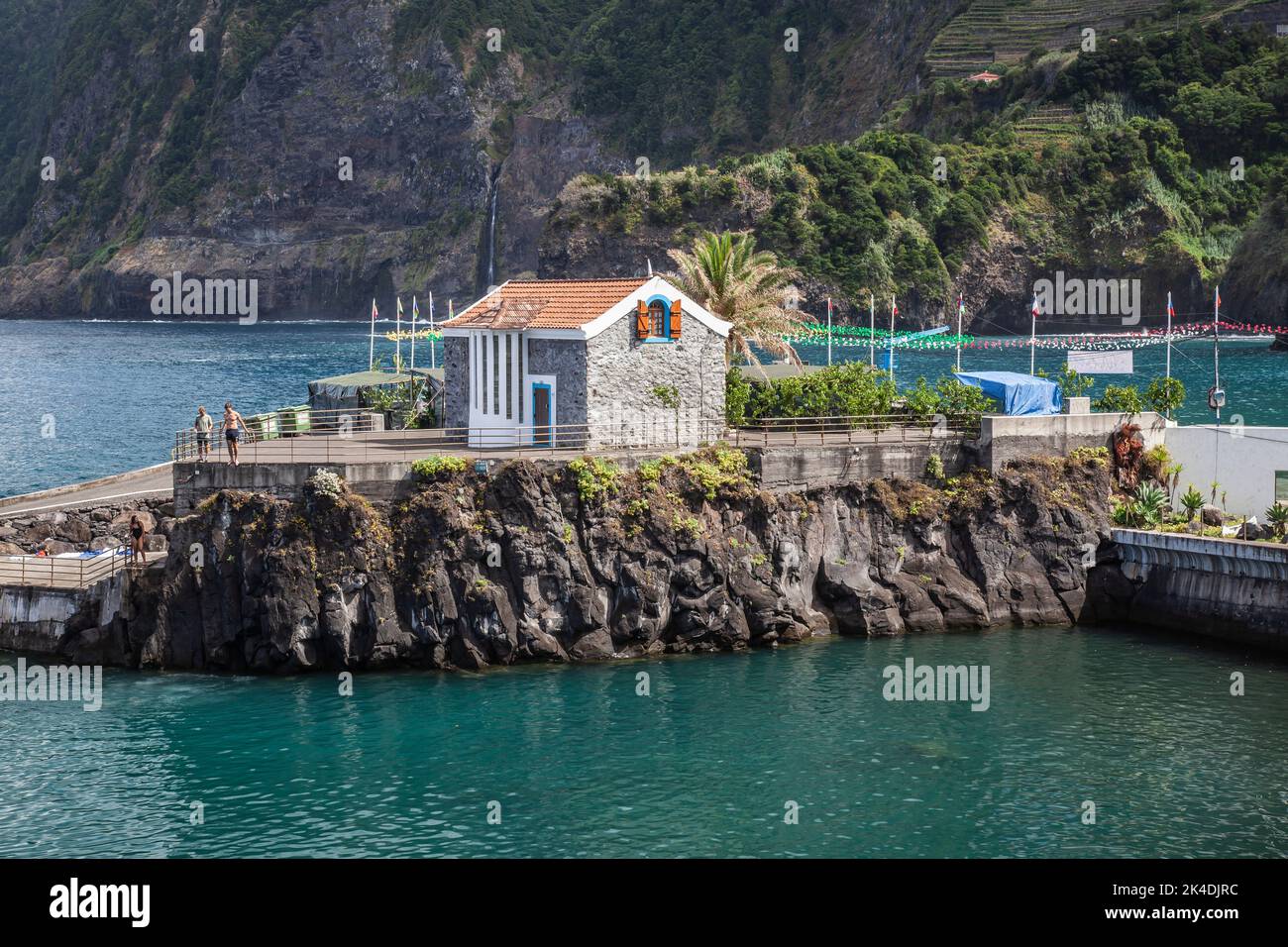 Black sandy beach and bathing bay of Seixal,  Madeira, Portugal, Europe Stock Photo
