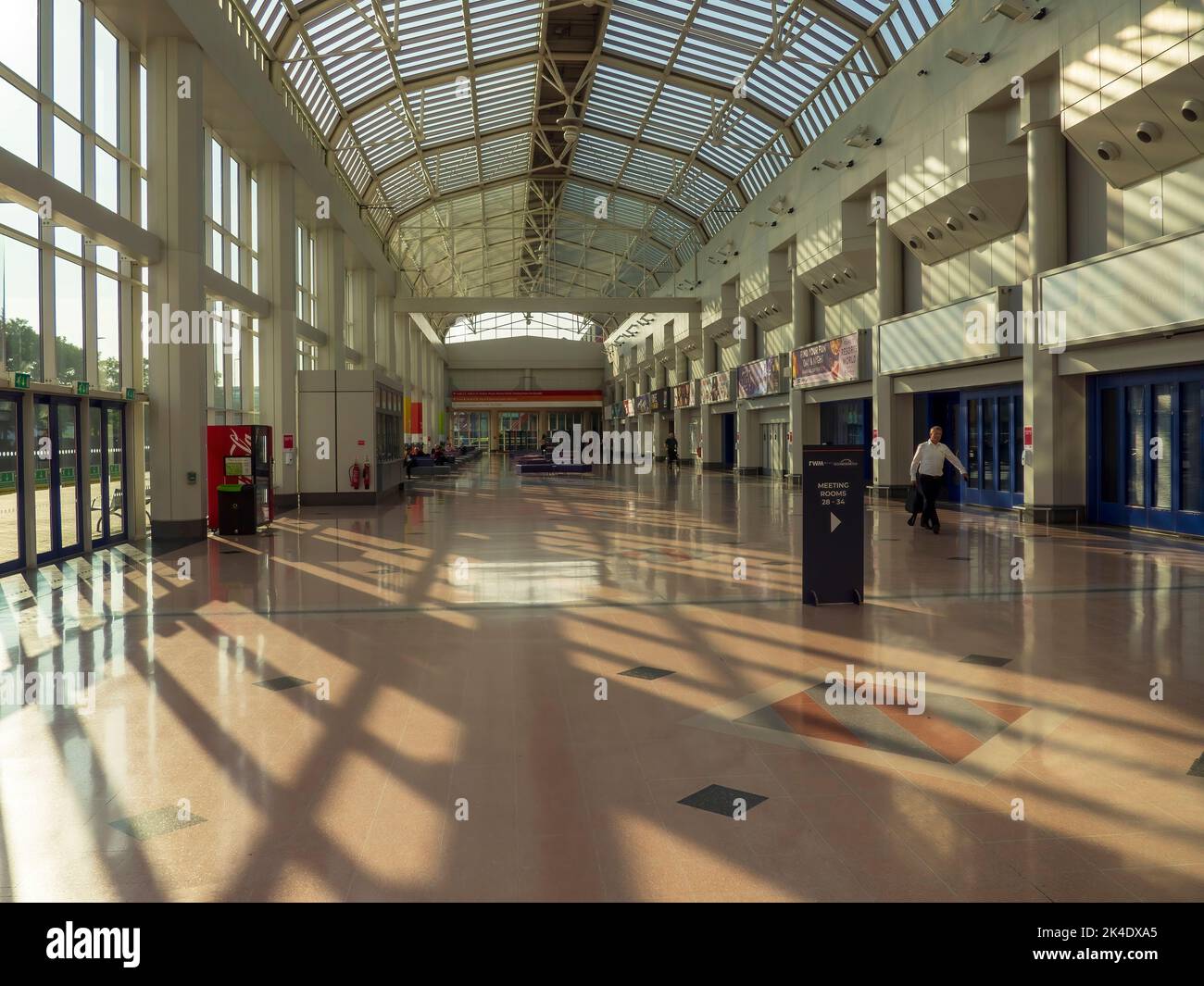 Birmingham, UK Wednesday 14th September 2022 Inside the atrium annex