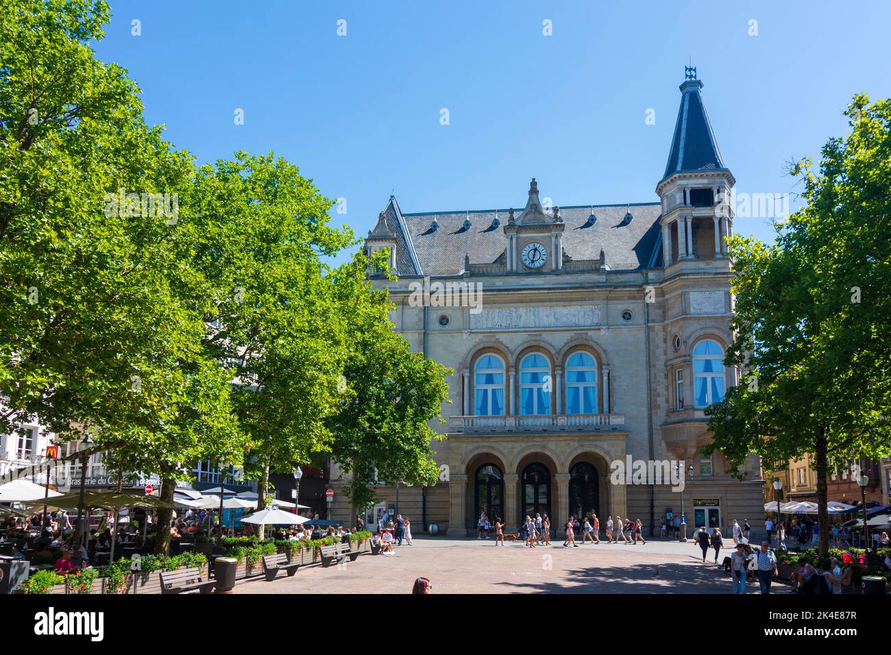 Luxembourg City (Lëtzebuerg; Luxemburg): Cercle Municipal or Cercle Cité, square Place d'Armes, restaurant in old town, Luxembourg Stock Photo