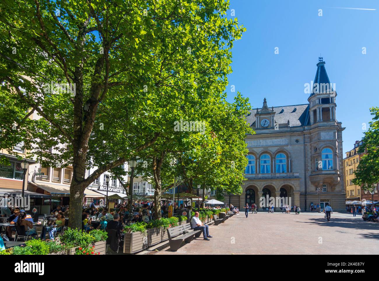 Luxembourg City (Lëtzebuerg; Luxemburg): Cercle Municipal or Cercle Cité, square Place d'Armes, restaurant in old town, Luxembourg Stock Photo