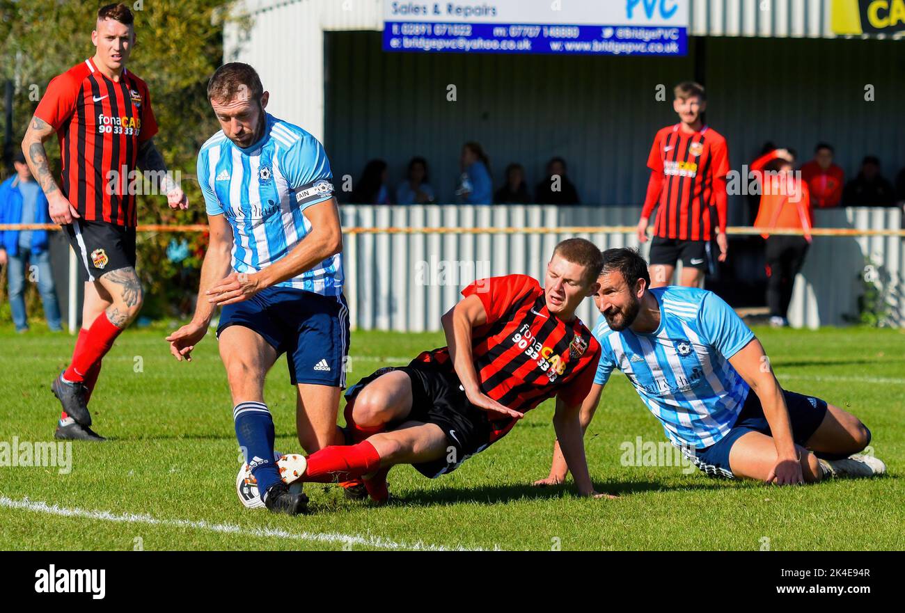 East Belfast FC Vs Dunmurry Rec FC Stock Photo