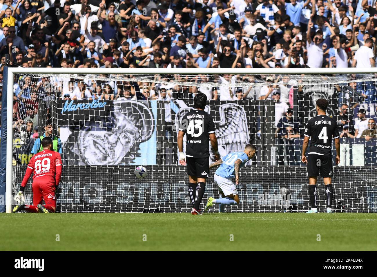Rome, Italy. 02nd Oct, 2022. Mattia Zaccagni of S.S. LAZIO during the 8th day of the Serie A Championship between S.S. Lazio vs Spezia Calcio on October 2, 2022 at the Stadio Olimpico in Rome, Italy. Credit: Independent Photo Agency/Alamy Live News Stock Photo