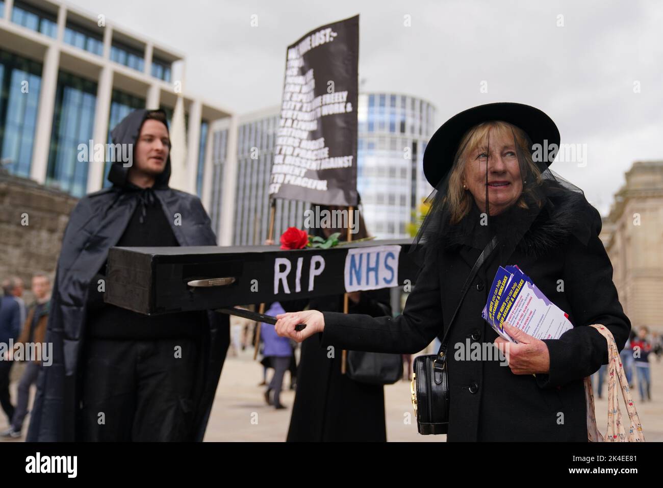 Protesters outside the Conservative Party annual conference at the International Convention Centre in Birmingham. Picture date: Sunday October 2, 2022. Stock Photo