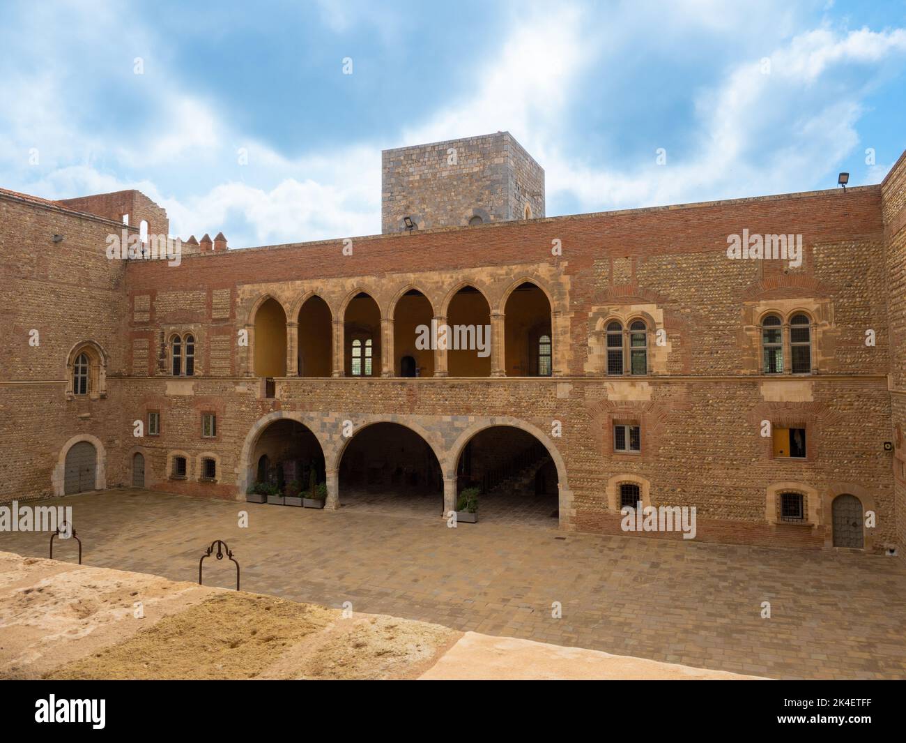 Palace of the Kings of Majorca in Perpignan Stock Photo Alamy