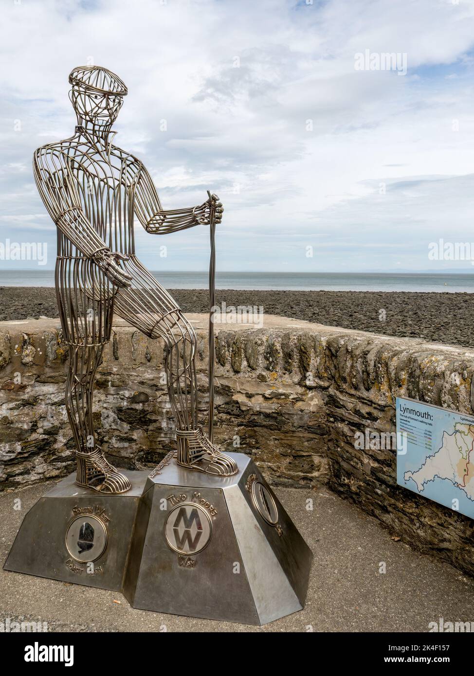 LYNMOUTH, DEVON, ENGLAND - SEPTEMBER 1TH 2022: 'The Walker' aka Lynmouth Two Moors Way Statue. Stock Photo