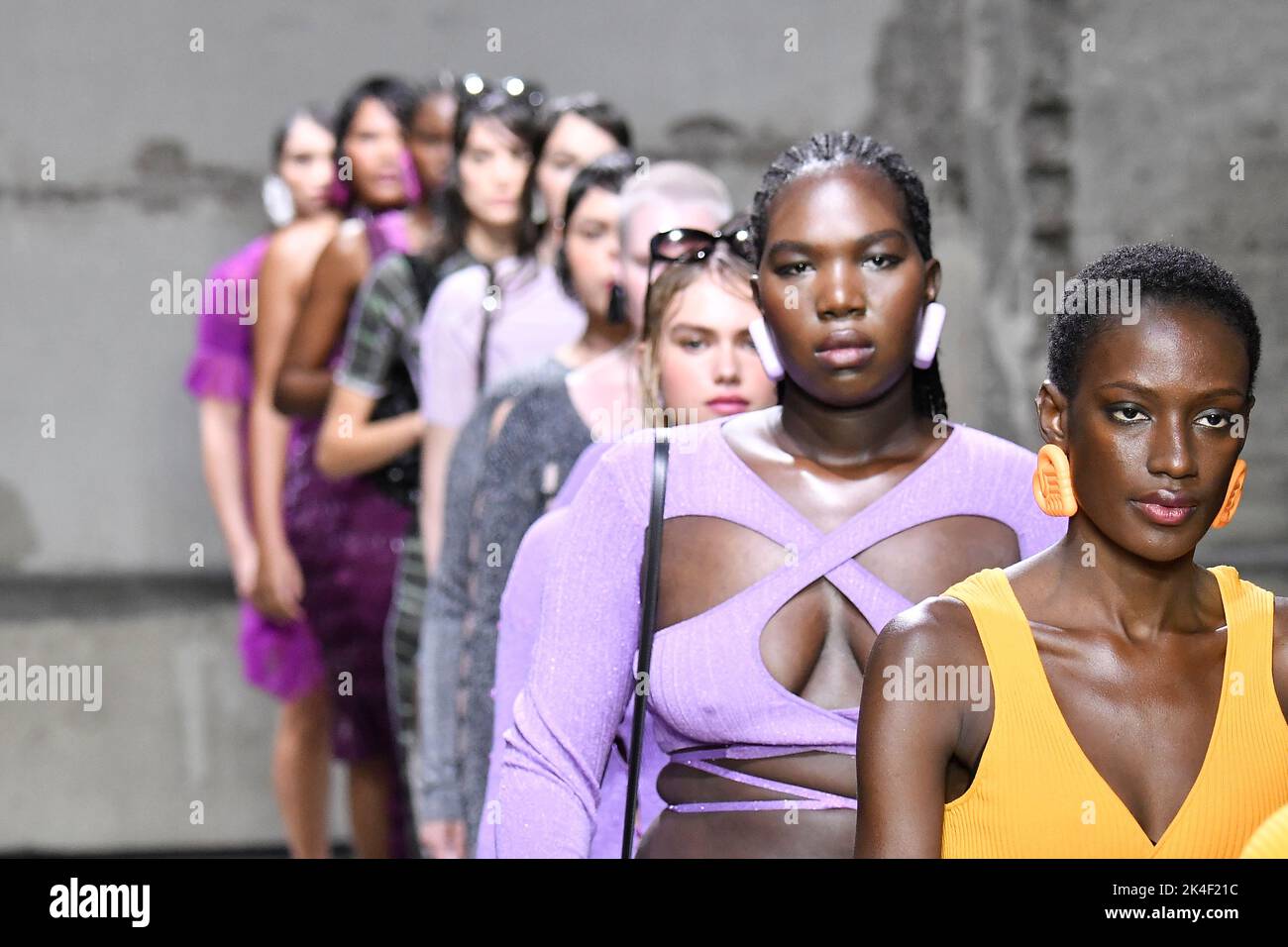 Paris, France. 01st Oct, 2022. A model walks on the runway at the Ester Manas show during the Spring Summer 2023 Collections Fashion Show at Paris Fashion Week in Paris, France on October 1, 2022. (Photo by Jonas Gustavsson/Sipa USA) Credit: Sipa USA/Alamy Live News Stock Photo