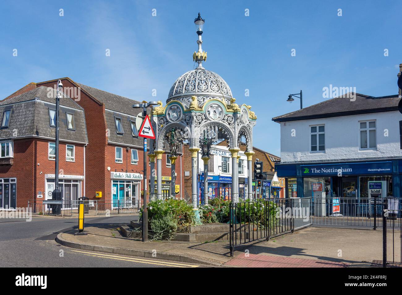 King George V Memorial Fountain in Broad Street, March, Cambridgeshire, England, United Kingdom Stock Photo