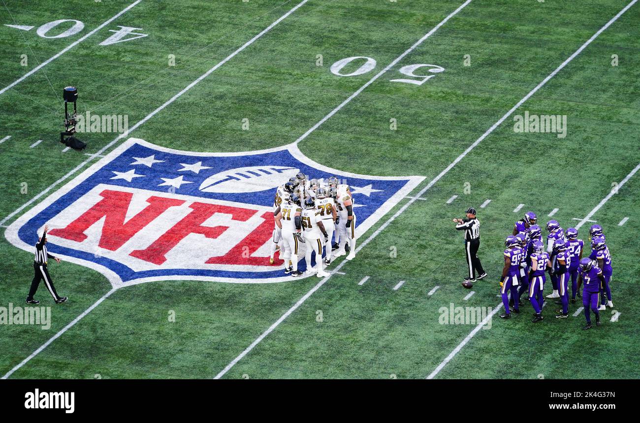Vikings saints hi-res stock photography and images - Alamy
