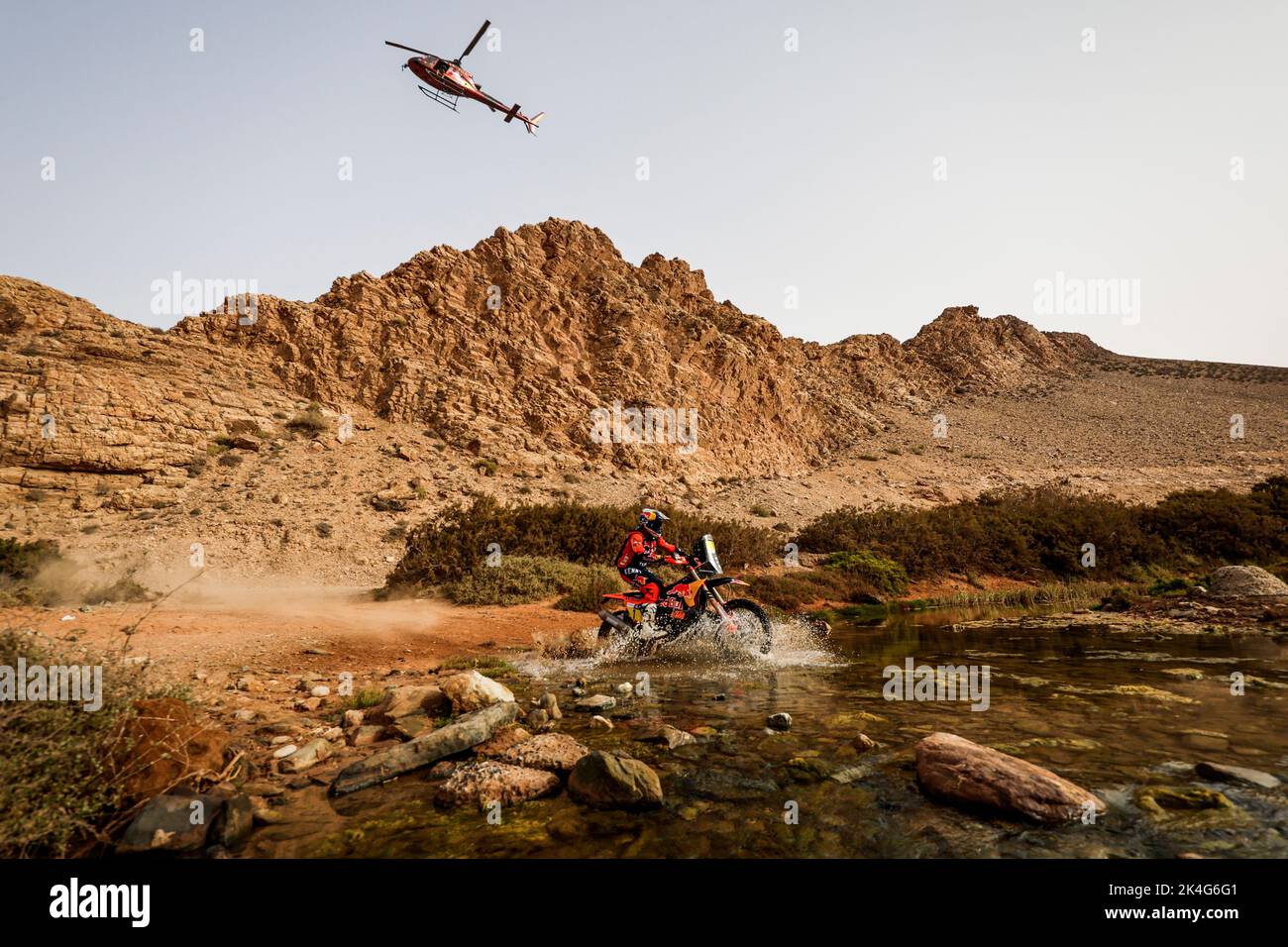 01 BENAVIDES Kevin (arg), Red Bull KTM Factory Racing, KTM 450 Rally Factory, Moto, FIM W2RC, action during the Stage 2 of the Rallye du Maroc 2022, 3rd round of the 2022 FIA World Rally-Raid Championship, on October 3, 2022 between Tan Tan and Laayoune, in Morocco - Photo Julien Delfosse / DPPI Stock Photo