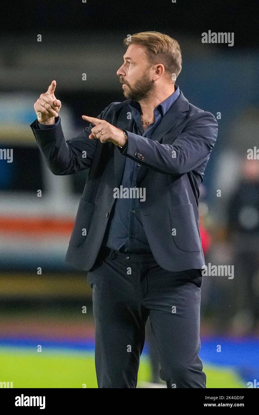 Empoli, Italy. 01st Oct, 2022. Paolo Zanetti head coach of Empoli FC during the Serie A 2022/2023 football match between Empoli and AC Milan at Castellani stadium in Empoli (Italy), October 1st, 2022. Photo Paolo Nucci/Insidefoto Credit: Insidefoto di andrea staccioli/Alamy Live News Stock Photo