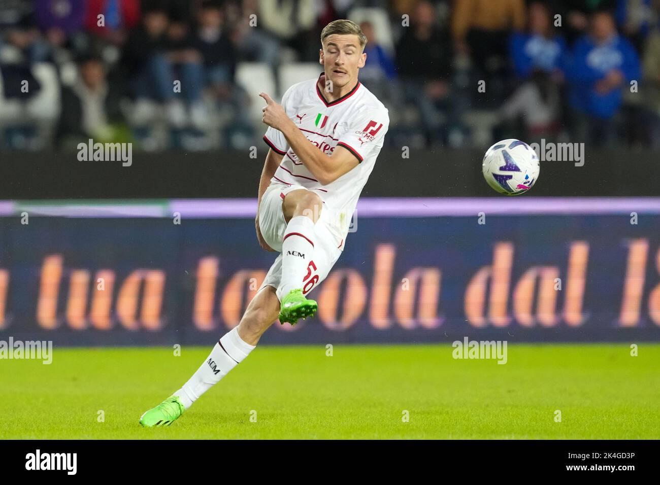 Empoli, Italy. 01st Oct, 2022. Alexis Saelemaekers of AC Milan in action during the Serie A 2022/2023 football match between Empoli and AC Milan at Castellani stadium in Empoli (Italy), October 1st, 2022. Photo Paolo Nucci/Insidefoto Credit: Insidefoto di andrea staccioli/Alamy Live News Stock Photo