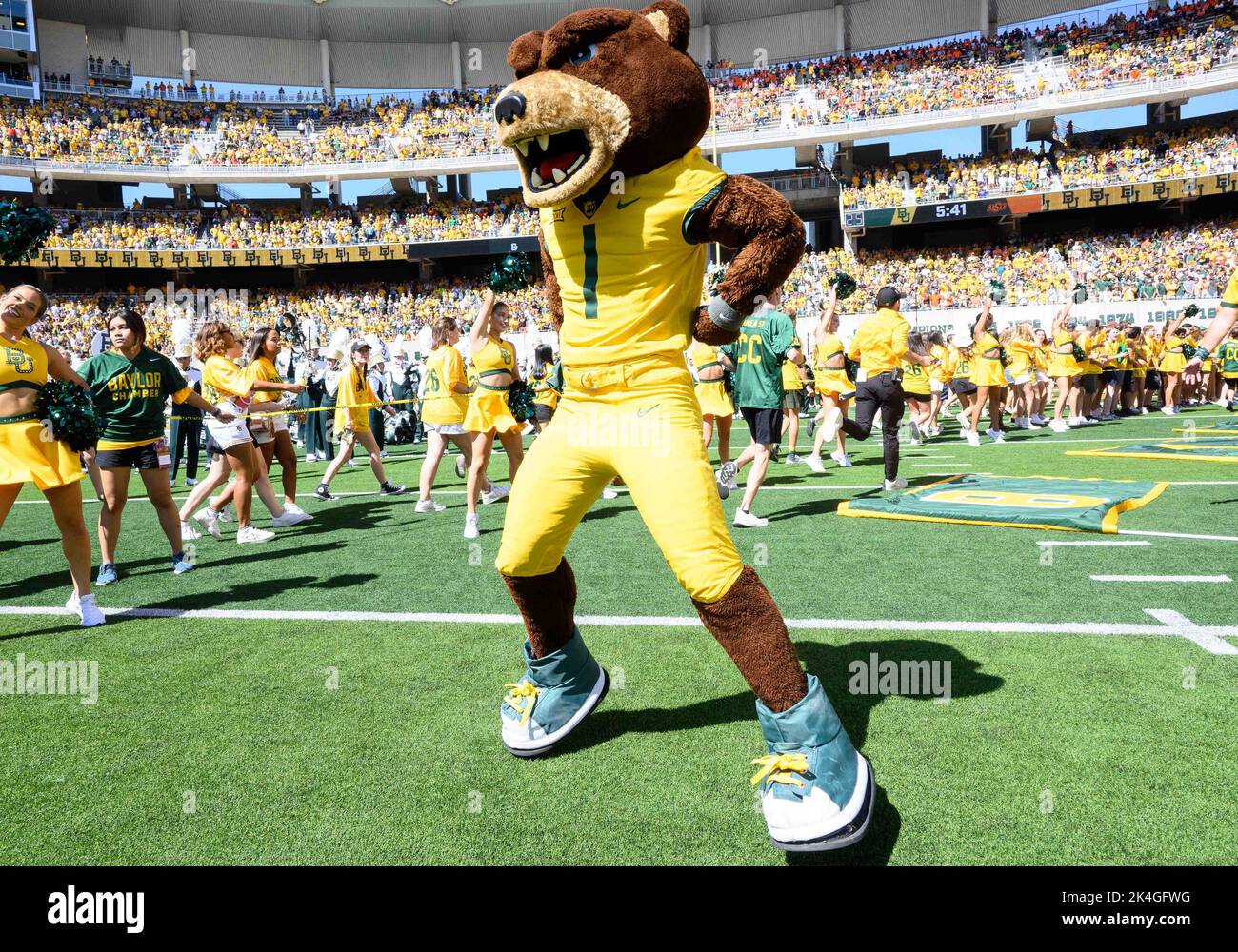 Waco, Texas, USA. 1st Oct, 2022. Baylor Bears mascot before the NCAA