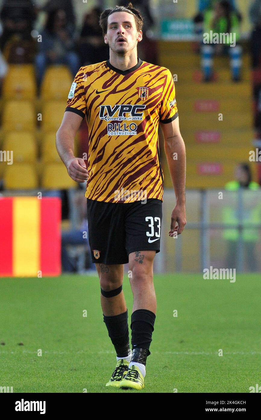 Napoli, Italy. 02nd Oct, 2022. Maxime Leverbe player of Benevento, during the match of the Italian SerieB league between Benevento vs Ascoli final result, Benevento 1, Ascoli 1, match played at the Ciro Vigorito stadium. Napoli, Italy, 02 Oct, 2022. (photo by Vincenzo Izzo/Sipa USA) Credit: Sipa USA/Alamy Live News Stock Photo