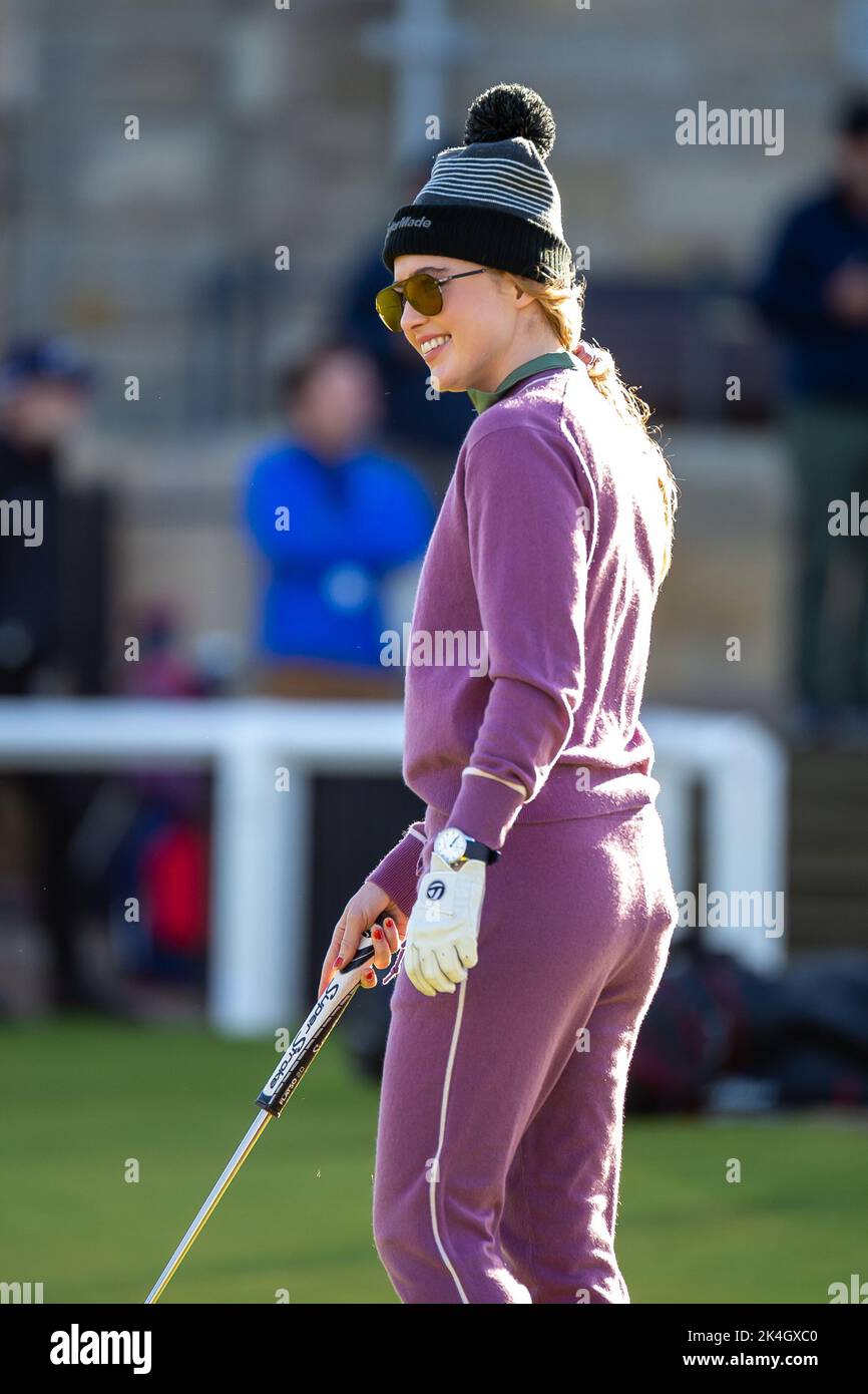 St Andrews, Scotland 1st October 2022. Kathryn Newton on the practice greeen ahead of the third round of the Alfred Dunhill Links Championship. Stock Photo