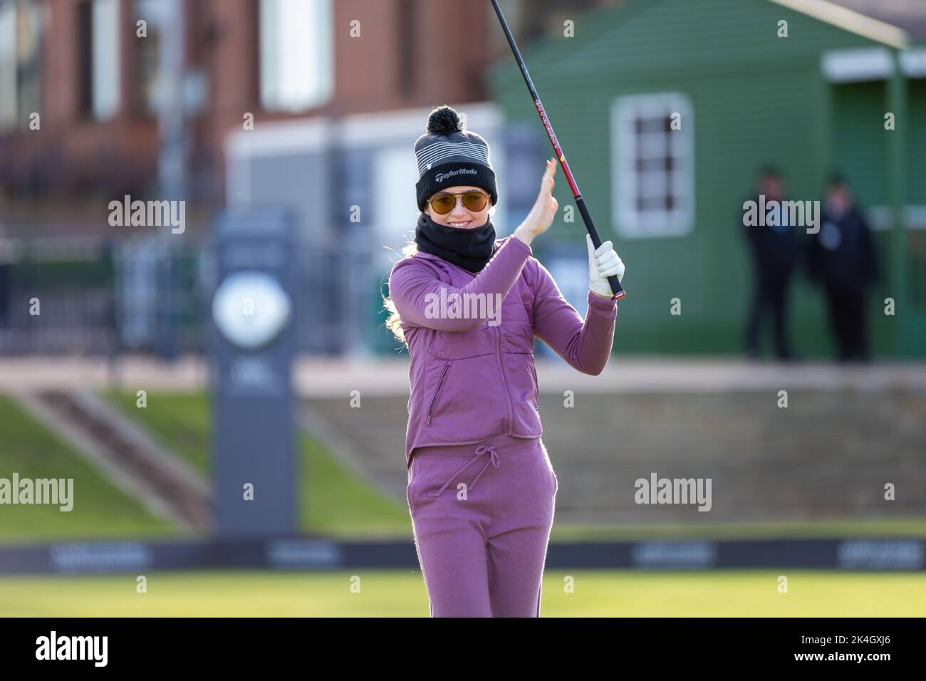 St Andrews, Scotland 1st October 2022. Kathryn Newton teeing off in the third round of the Alfred Dunhill Links Championship. Stock Photo