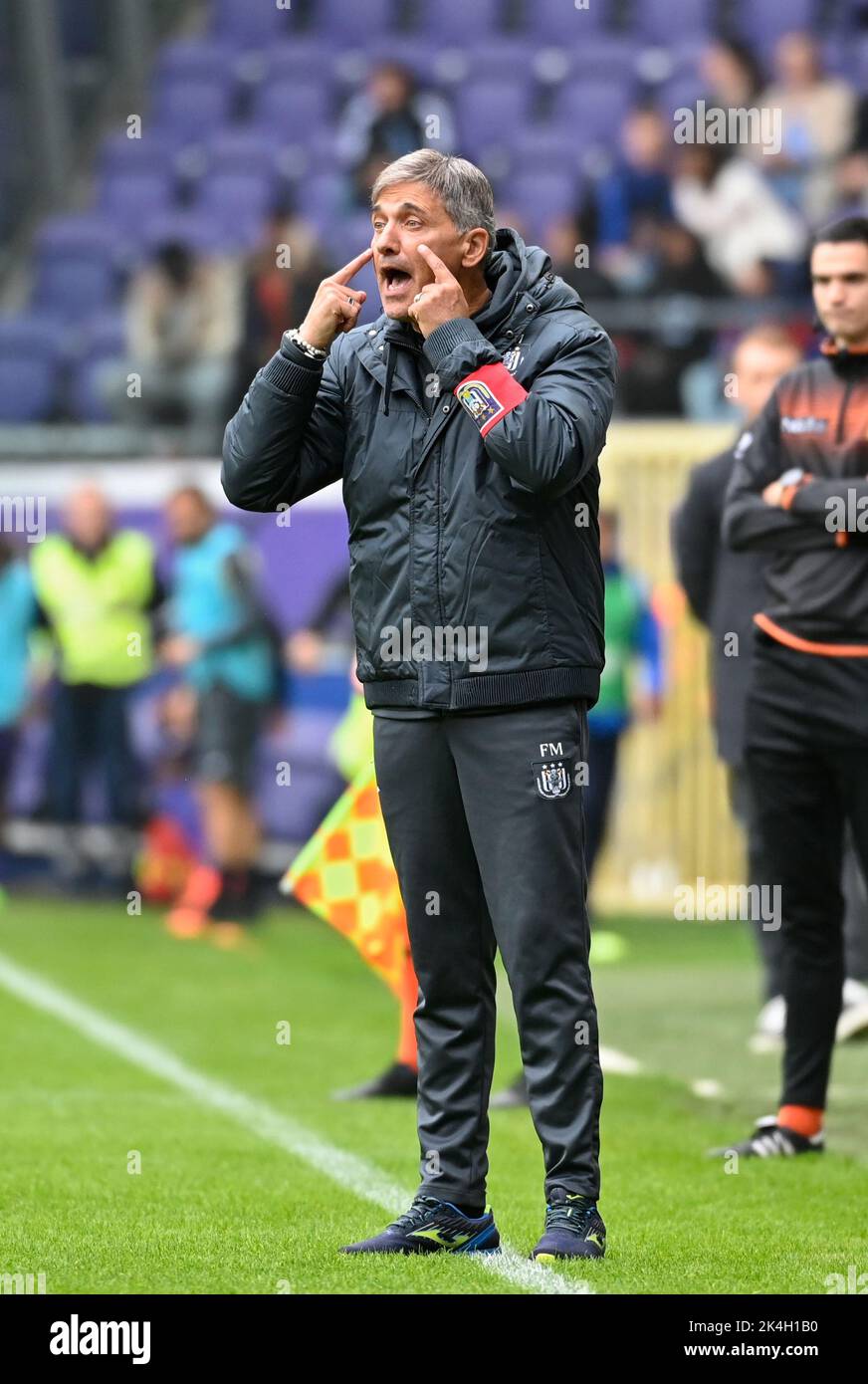 Anderlecht head coach Felice Mazzu reacts during a soccer match between RSCA Anderlecht and Sporting Charleroi, Sunday 02 October 2022 in Anderlecht, on day 10 of the 2022-2023 'Jupiler Pro League' first division of the Belgian championship. BELGA PHOTO JOHN THYS Stock Photo