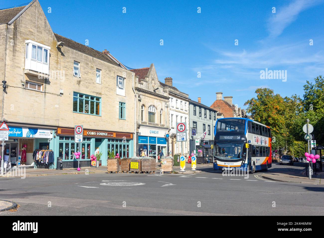 Local bus, Market Square, Witney, Oxfordshire, England, United Kingdom