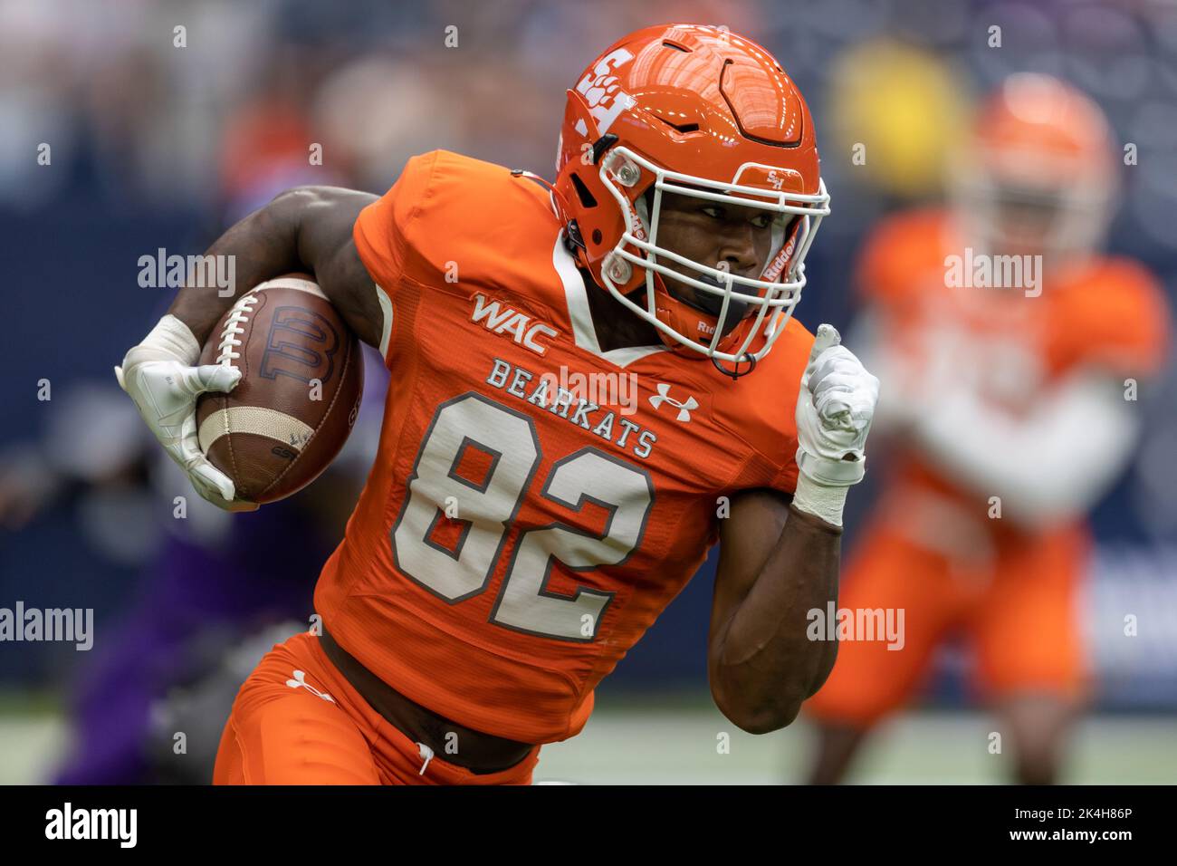 Sam Houston State Bearkats wide receiver Chris Hicks (82) runs after the catch against the Stephen F. Austin Lumberjacks, Saturday, Oct. 1, 2022, in H Stock Photo