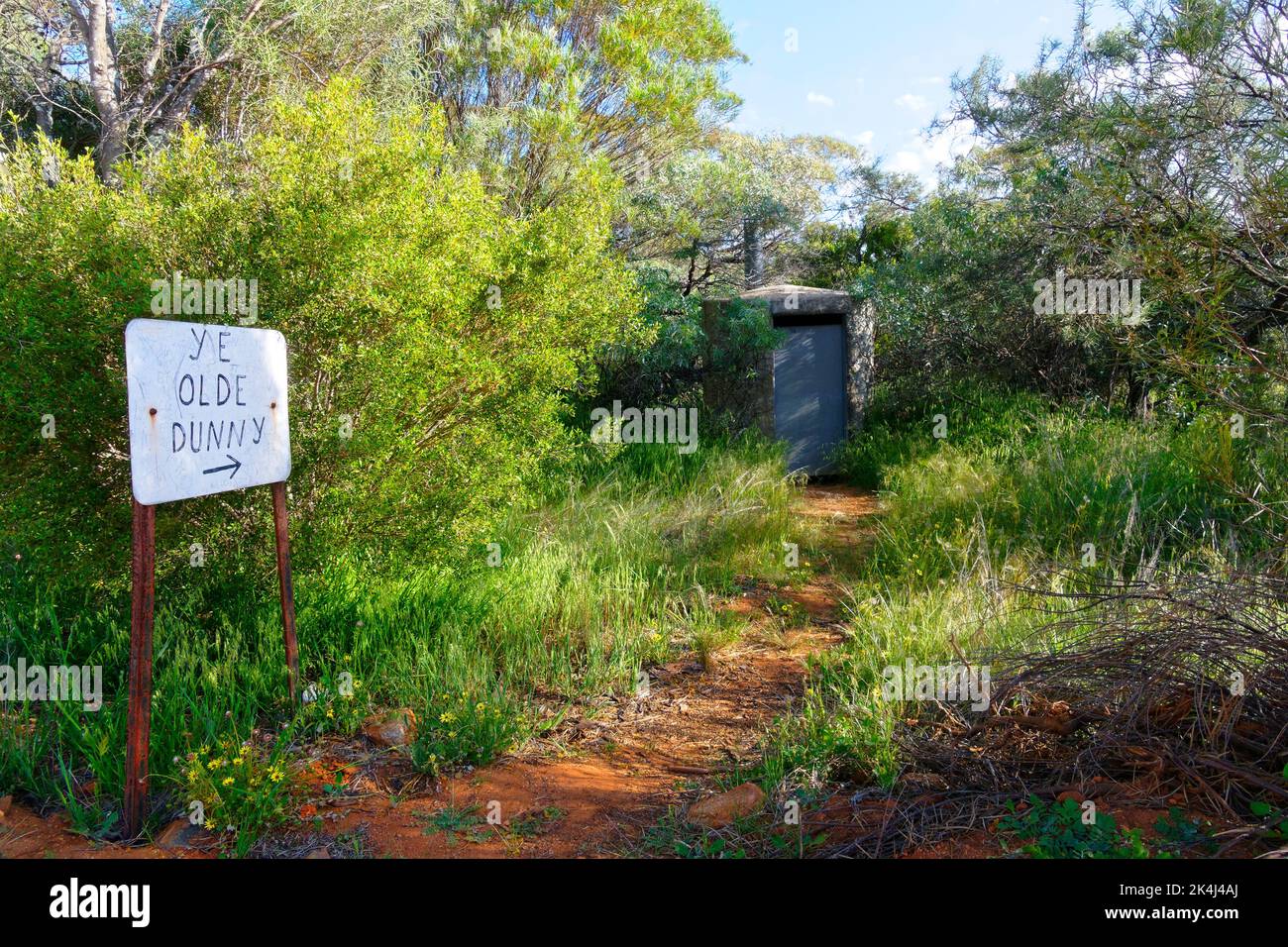 Australian Bush Toilet (Ye Olde Dunny), Dalwallinu shire, Western Australia Stock Photo