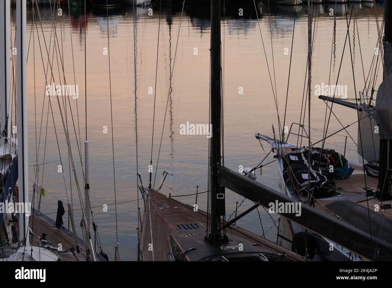 Saint-Tropez, France. Oct 03 2022 Saint-Tropez, France #24 Voiles. Fabulous colors, calm wind in the morning, the old sailboats have been replaced by the new ones, Magic Carpet and others Credit Ilona Barna BIPHOTONEWS - Alamy Live News Credit: Ilona Barna BIPHOTONEWS/Alamy Live News Stock Photo