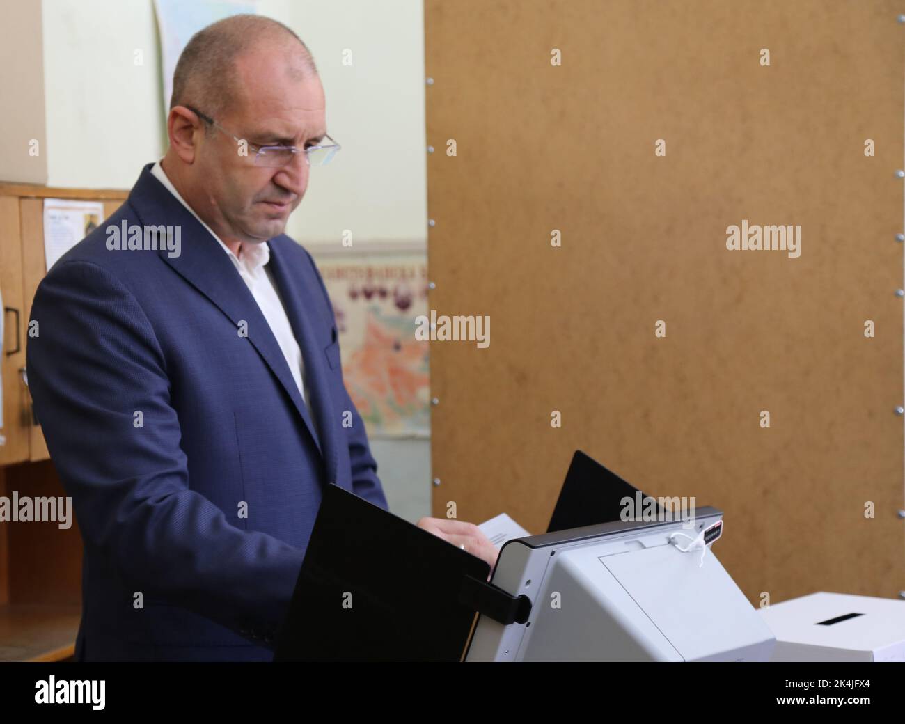 Sofia, Bulgaria. 2nd Oct, 2022. Bulgarian President Rumen Radev votes during the early parliamentary elections at a polling station in Sofia, Bulgaria, Oct. 2, 2022. TO GO WITH 'GERB-UDF coalition leads in Bulgaria's parliamentary elections: exit polls' Credit: Lin Hao/Xinhua/Alamy Live News Stock Photo