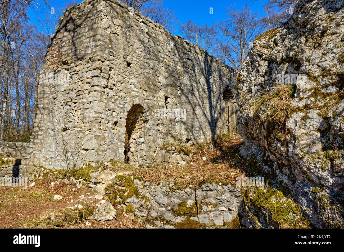 Hohenmelchingen Castle ruins in the Zollernalb region near Melchingen, Burladingen, Swabian Jura, Baden-Wurttemberg, Germany. Stock Photo