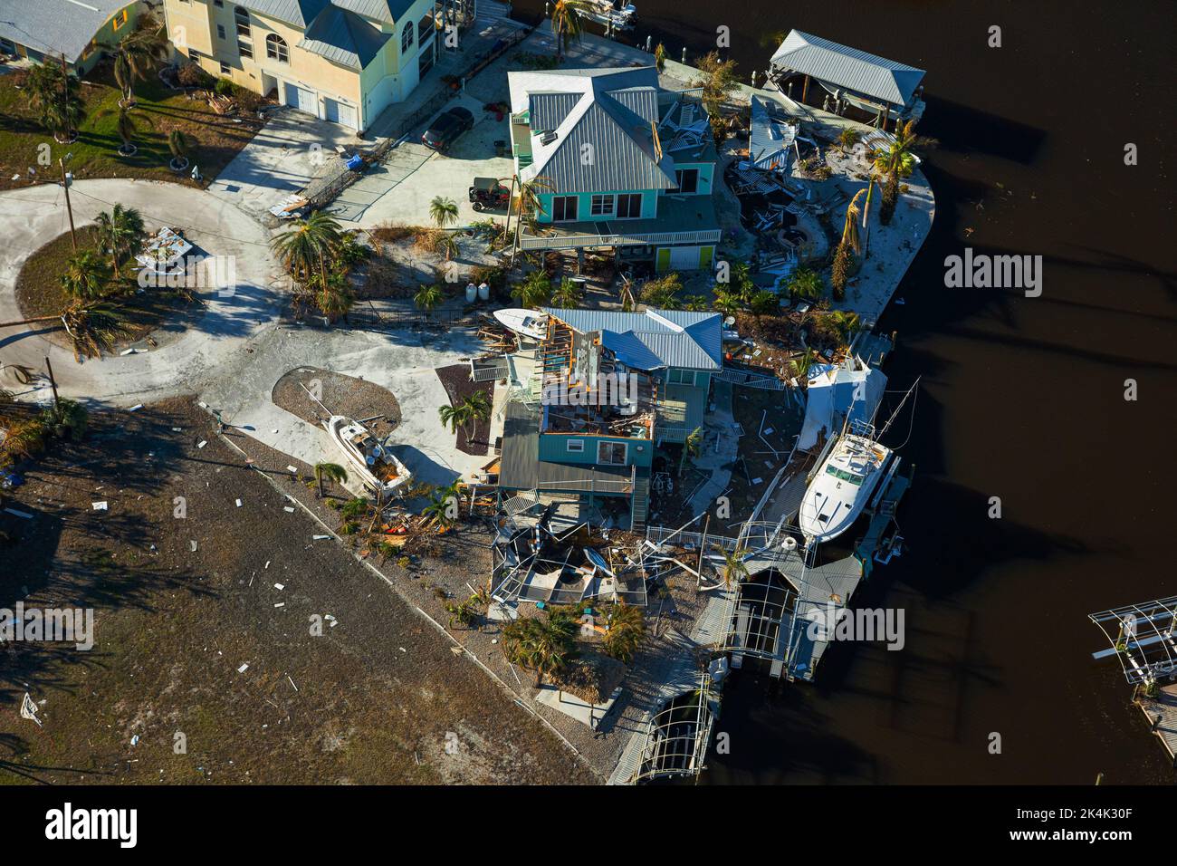 NEAR FORT MYERS, FLORIDA, USA - 30 September 2022 - Aerial view of the aftermath along Florida's coast after Hurricane Ian made landfall. The near Cat Stock Photo