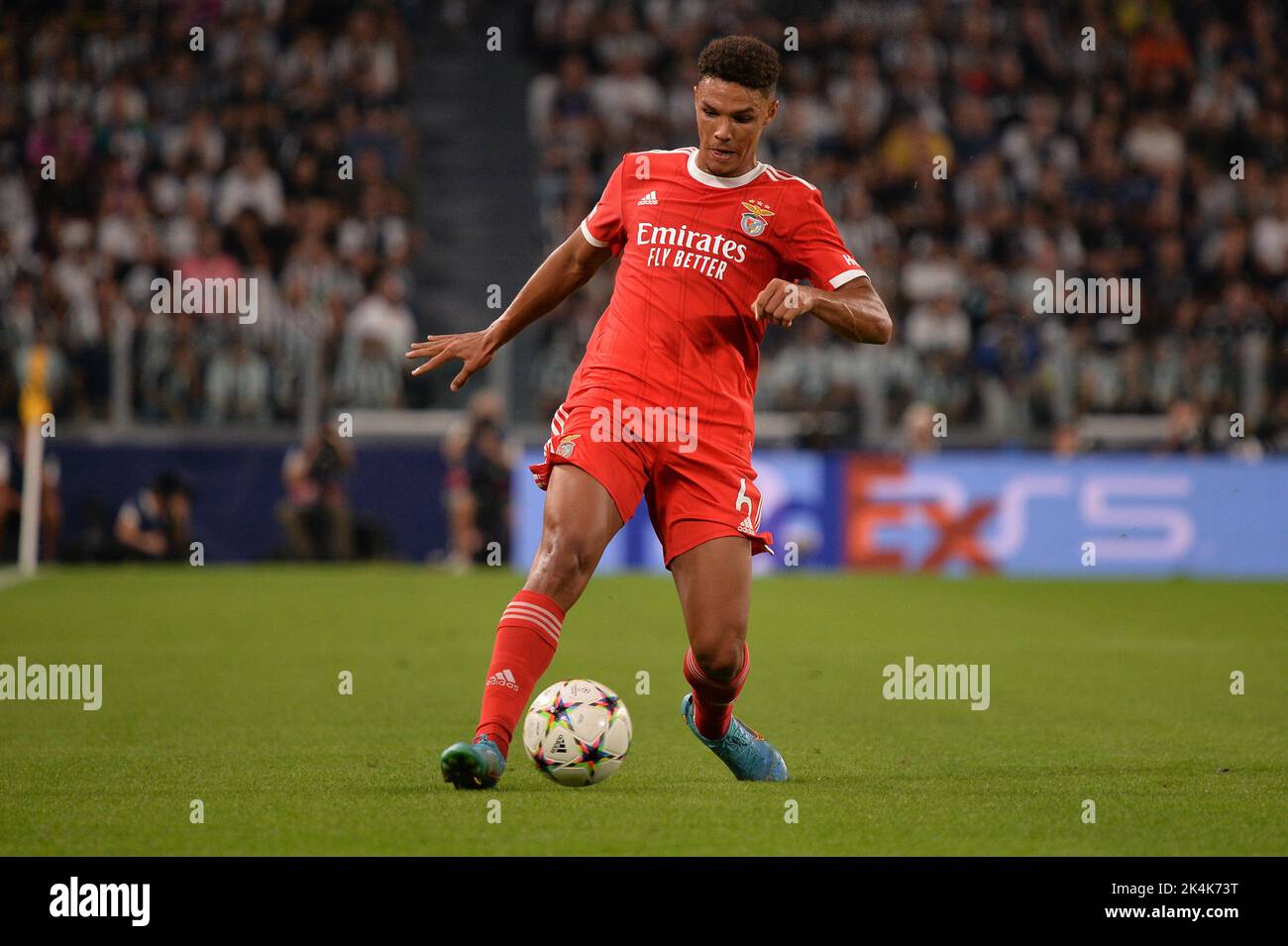 Alexander Bah (SL Benfica) during the UEFA Champions League group H ...