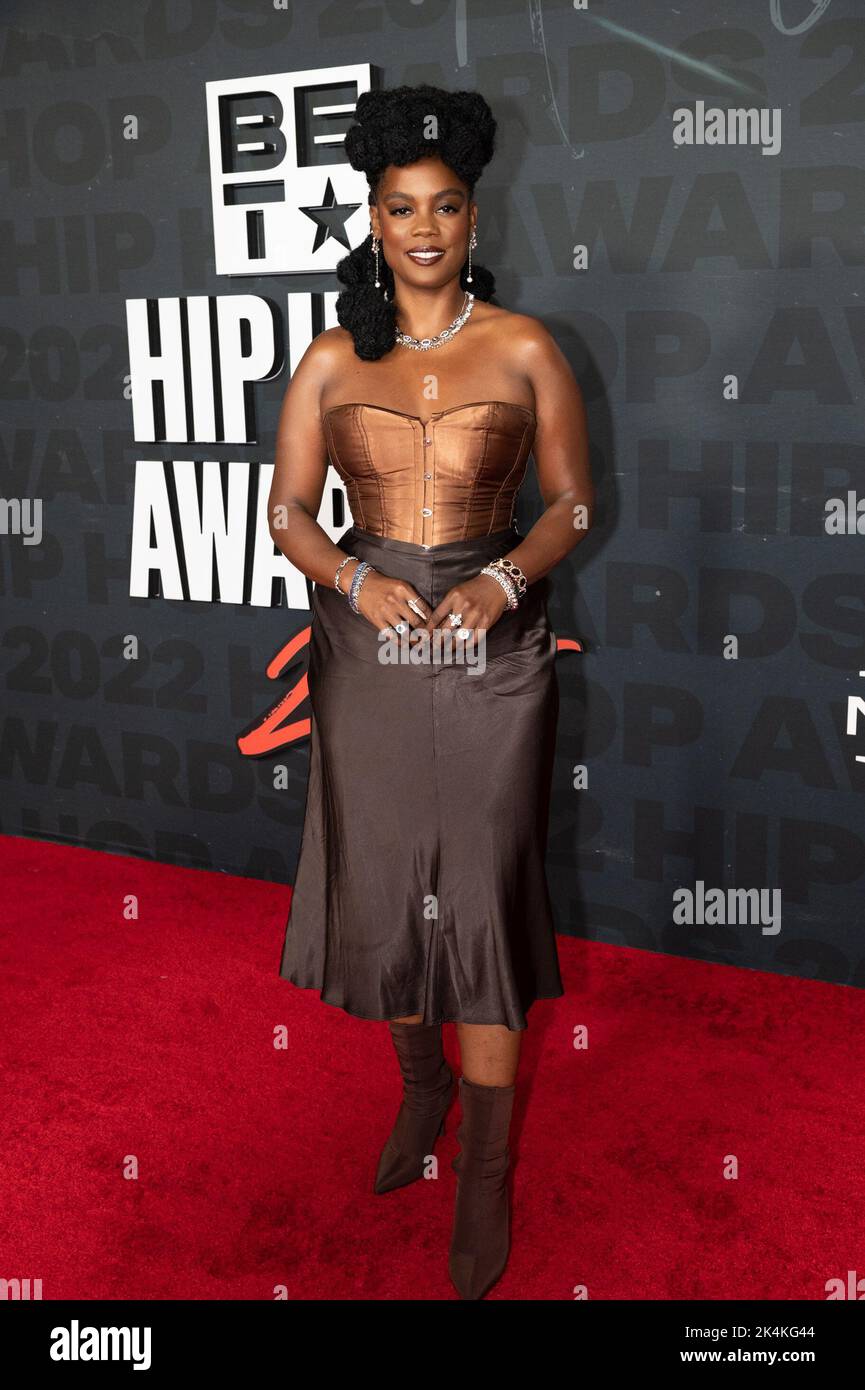 Novi Brown attends the BET Hip Hop Awards 2022 on September 30, 2022 in ...
