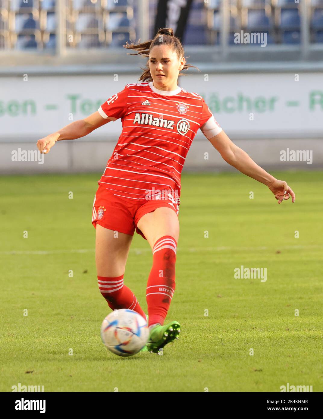 Bundesliga frauen hi-res stock photography and images - Page 8