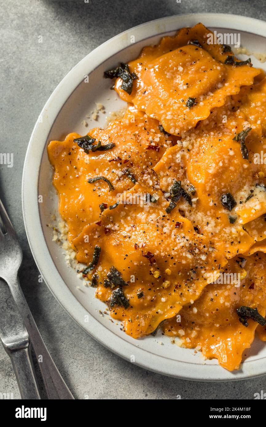 Homemade Butternut Squash Ravioli Pasta with Sage and Brown Butter ...
