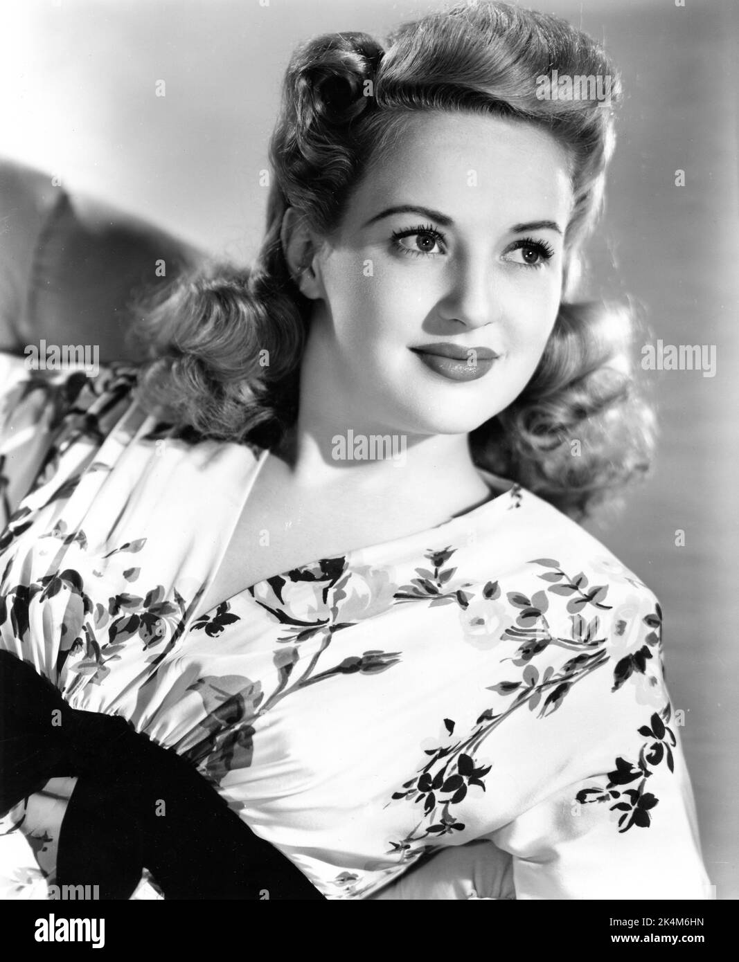 BETTY GRABLE 1940 Portrait publicity for TIN PAN ALLEY director WALTER LANG Twentieth Century Fox Stock Photo
