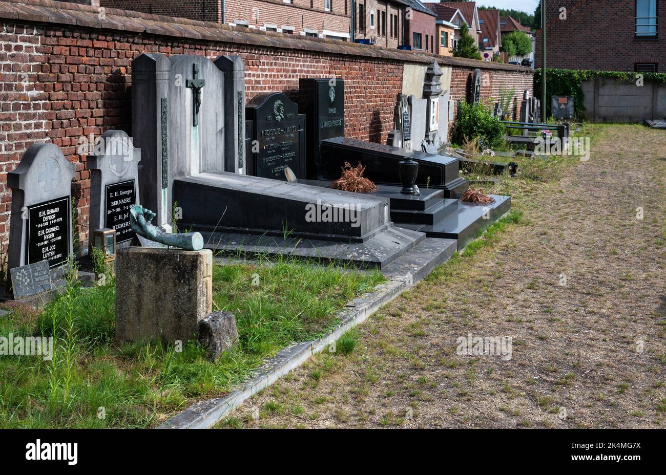 OudHeverlee, Flemish Brabant, Belgium 08 21 2022 Abandonned grave