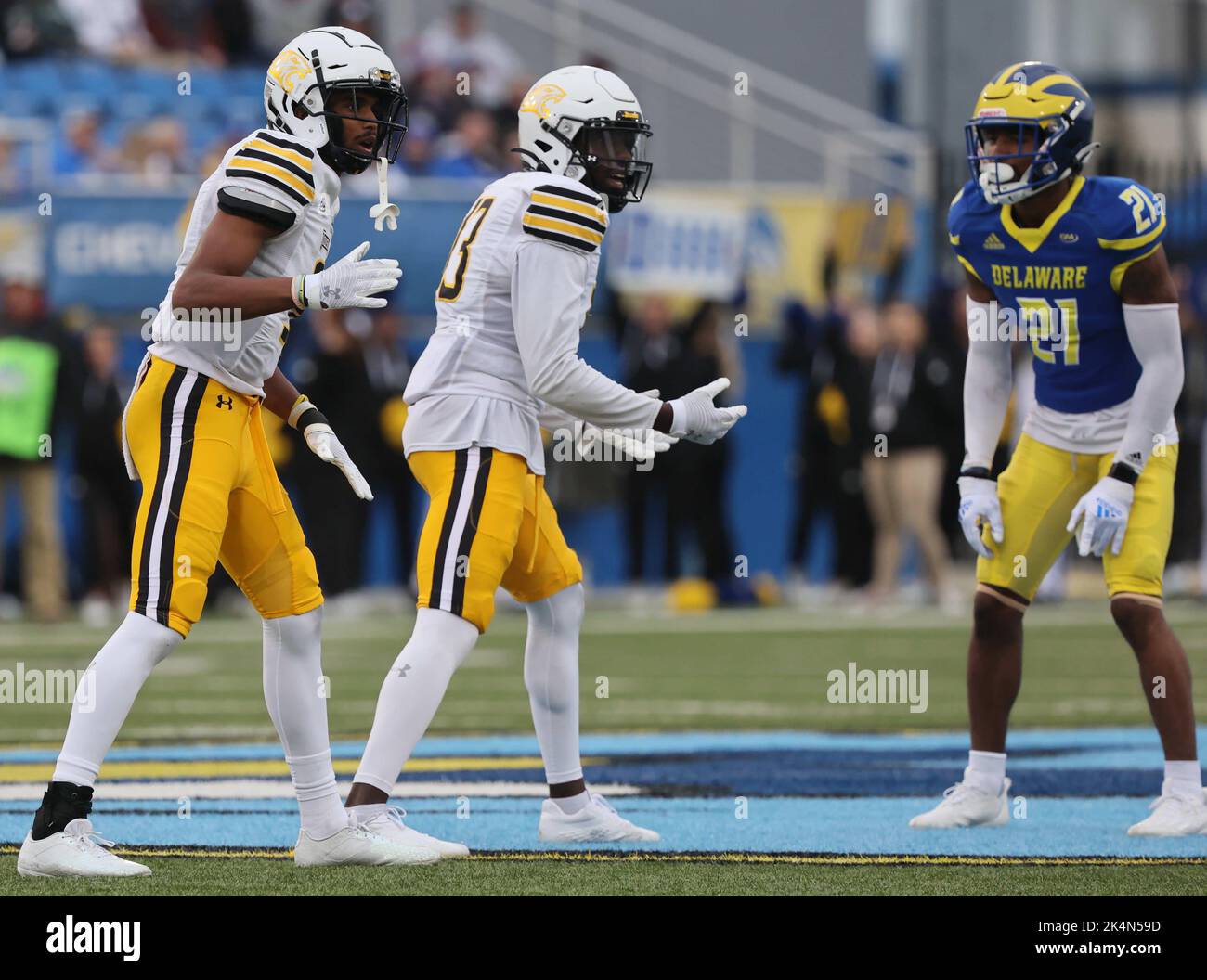Newark, Delaware, USA. 1st Oct, 2022. Towson wide receivers DARIAN STREET (9) and DA'KENDALL JAMES (13) look to the sidelines during a week five game between the Delaware Blue Hens and the Towson Tiger Saturday, Oct. 01, 2022; at Tubby Raymond Field at Delaware Stadium in Newark, DE. (Credit Image: © Saquan Stimpson/ZUMA Press Wire) Stock Photo