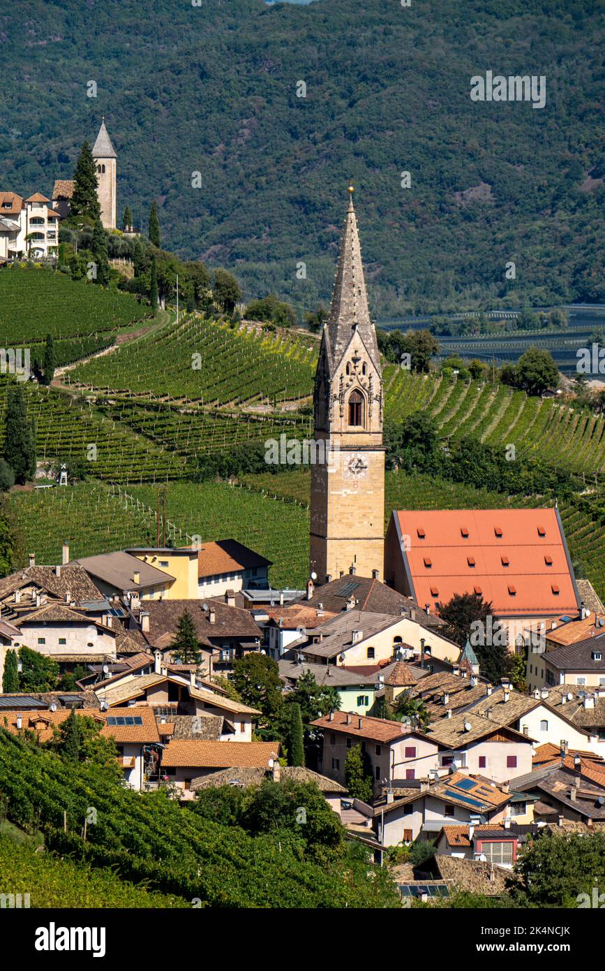 The village of Tramin an der Weinstraße, in South Tyrol, Gewürztraminer wine-growing region, Italy, Stock Photo