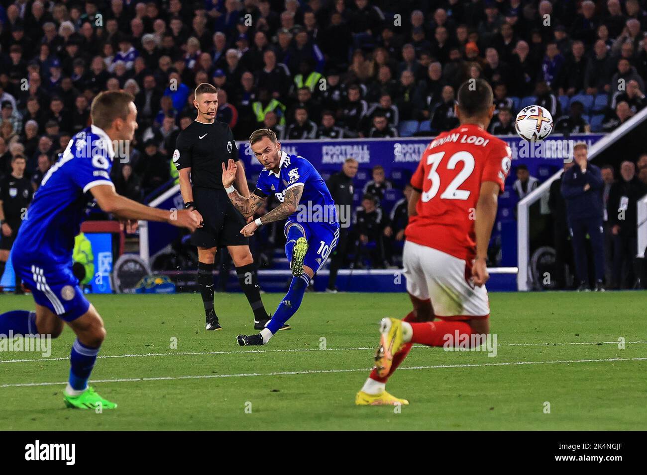 James Maddison #10 of Leicester City scores to make it 3-0 during the Premier League match Leicester City vs Nottingham Forest at King Power Stadium, Leicester, United Kingdom, 3rd October 2022  (Photo by Mark Cosgrove/News Images) Stock Photo
