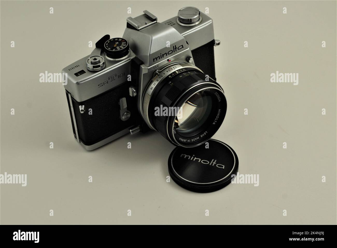 Minolta SR-T 101 35 mm SLR camera, Vintage made in Japan Stock Photo