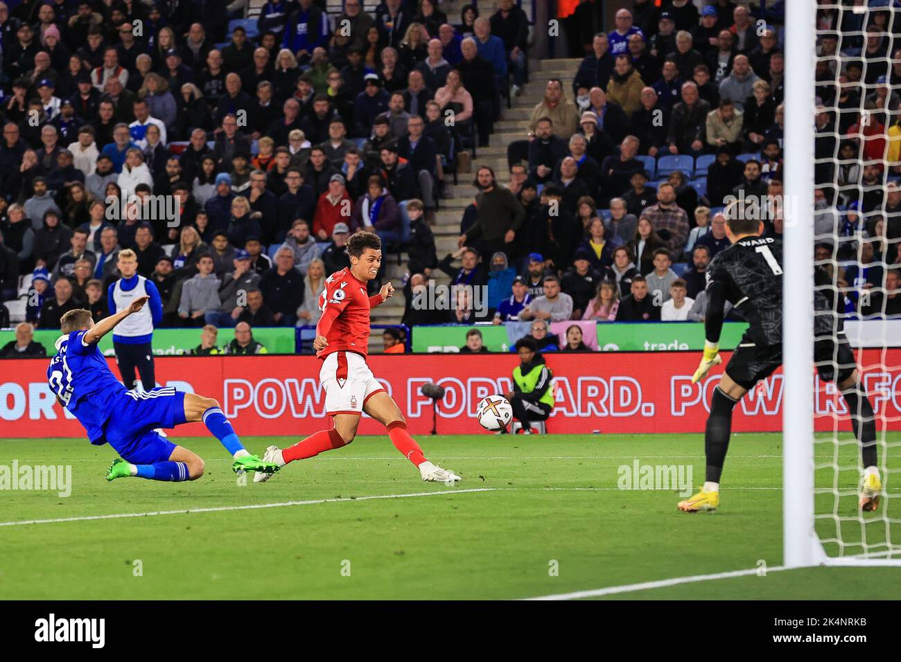 Brennan Johnson #20 of Nottingham Forest shoots on goal during the Premier League match Leicester City vs Nottingham Forest at King Power Stadium, Leicester, United Kingdom, 3rd October 2022  (Photo by Mark Cosgrove/News Images) Stock Photo