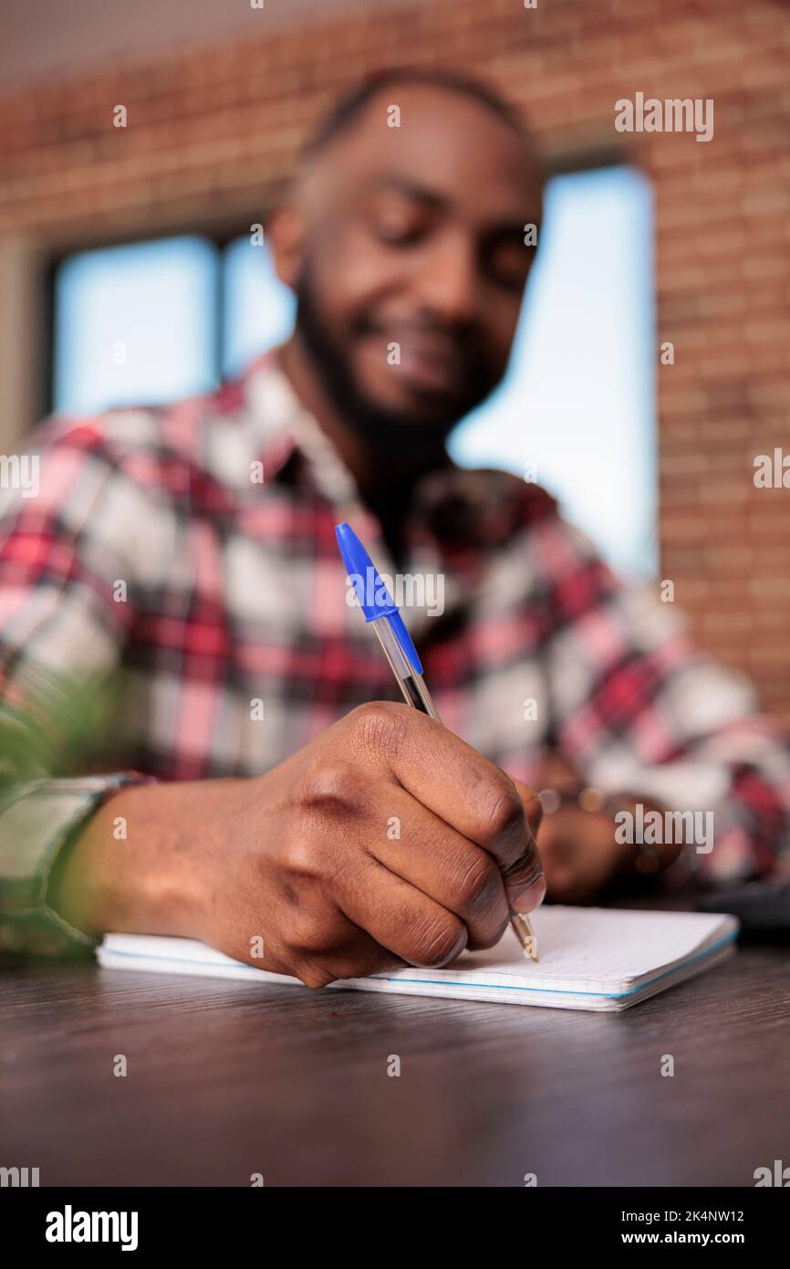 Office worker taking notes on hi-res stock photography and images - Alamy