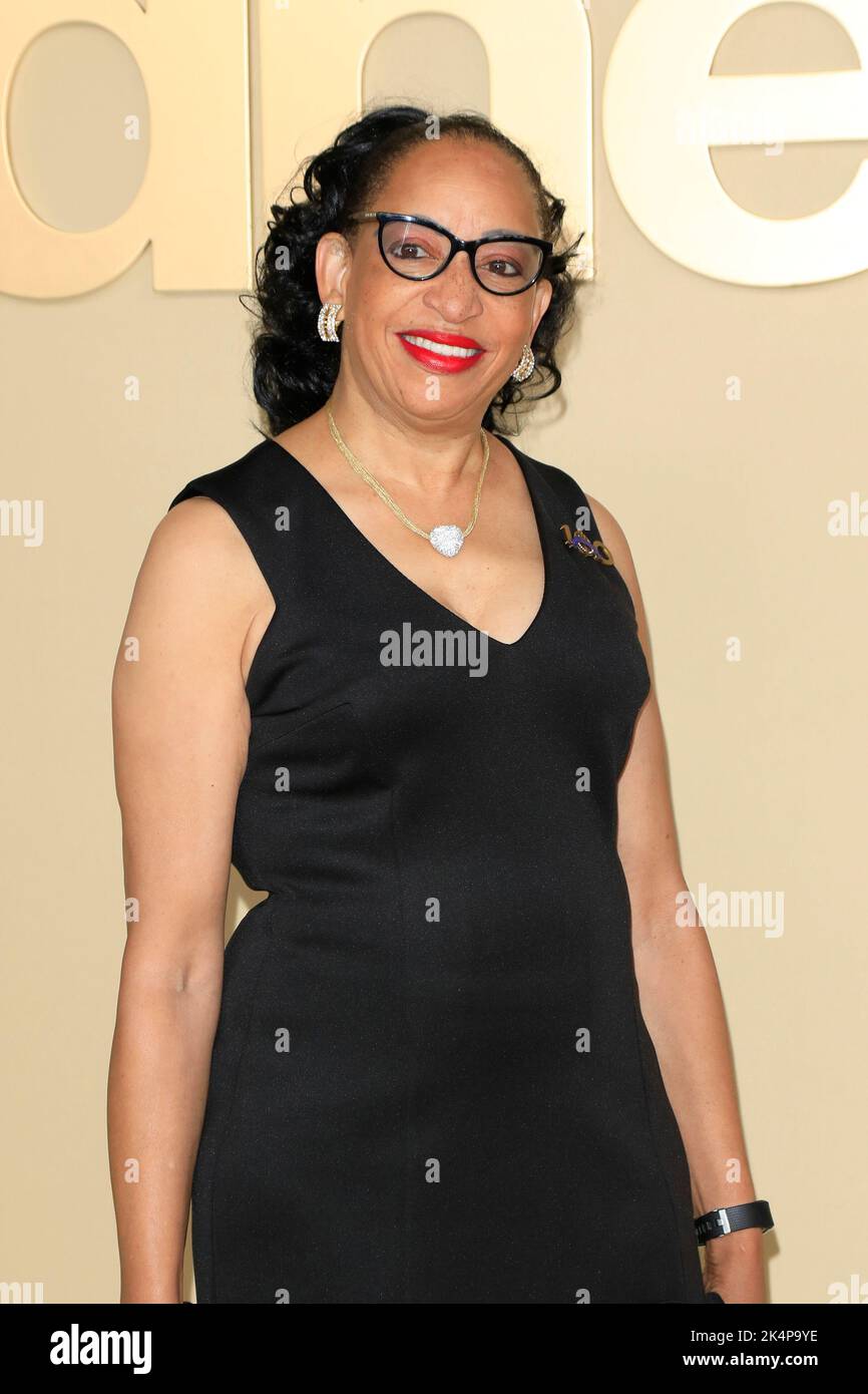 LOS ANGELES SEP 21 Joann Loveless at the Premiere Of Apple TV +'s