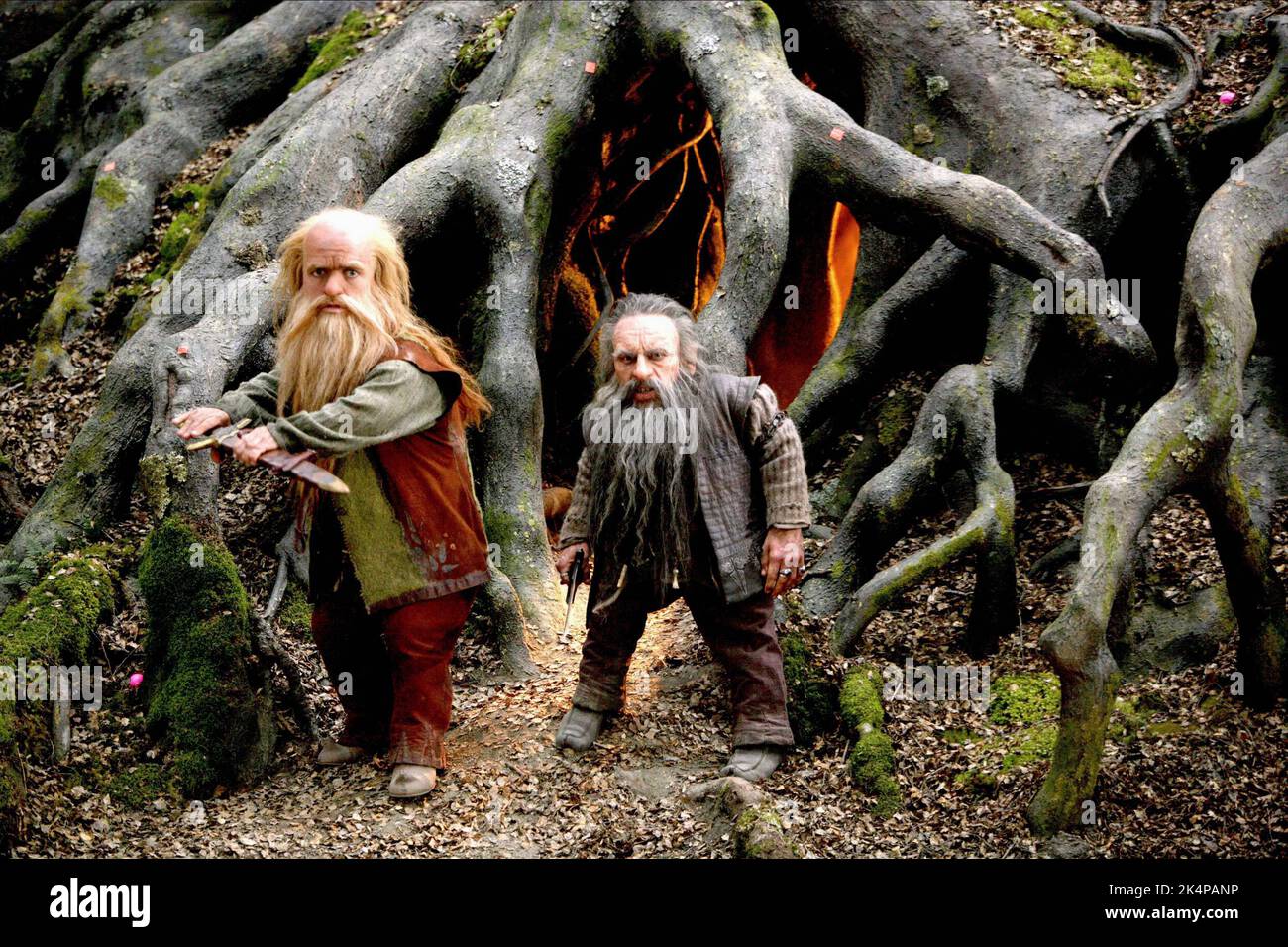 PETER DINKLAGE, WARWICK DAVIS, THE CHRONICLES OF NARNIA: PRINCE CASPIAN, 2008 Stock Photo