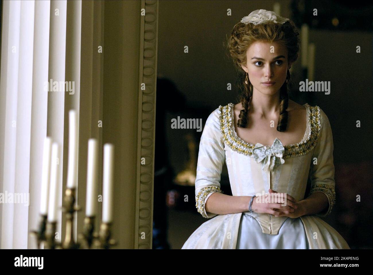 KEIRA KNIGHTLEY, THE DUCHESS, 2008 Stock Photo - Alamy
