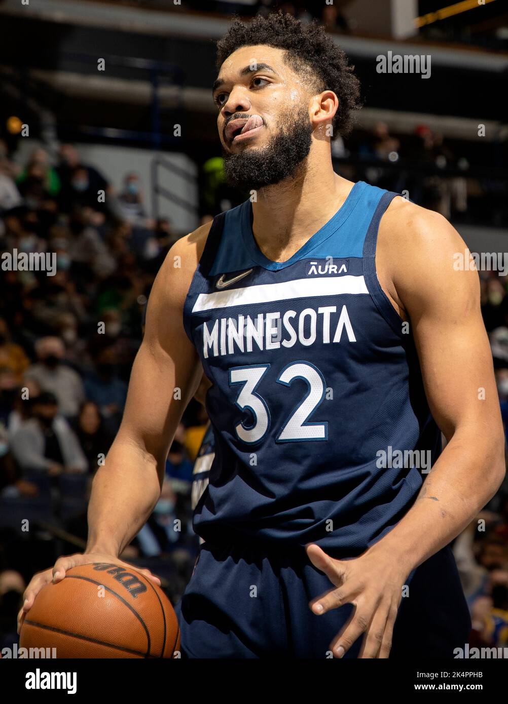 Minneapolis, United States. 16th Jan, 2022. Karl Anthony-Towns (32) of the Minnesota Timberwolves reacts after a play in the second quarter at Target Center in Minneapolis, Jan. 16, 2022. (Photo by Carlos Gonzalez/Minneapolis Star Tribune/TNS/Sipa USA) Credit: Sipa USA/Alamy Live News Stock Photo