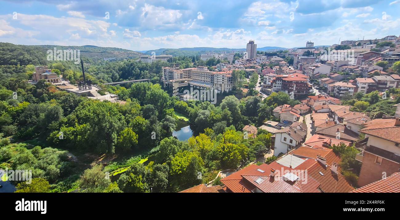 Veliko Tarnovo, Bulgaria - August 17, 2022: Overview panorama with the Veliko Tarnovo town in Bulgaria during a sunny summer day. Stock Photo