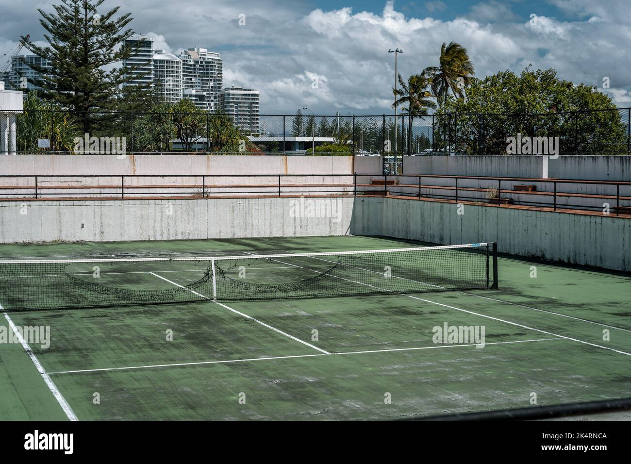 Dilapidated tennis court hires stock photography and images Alamy