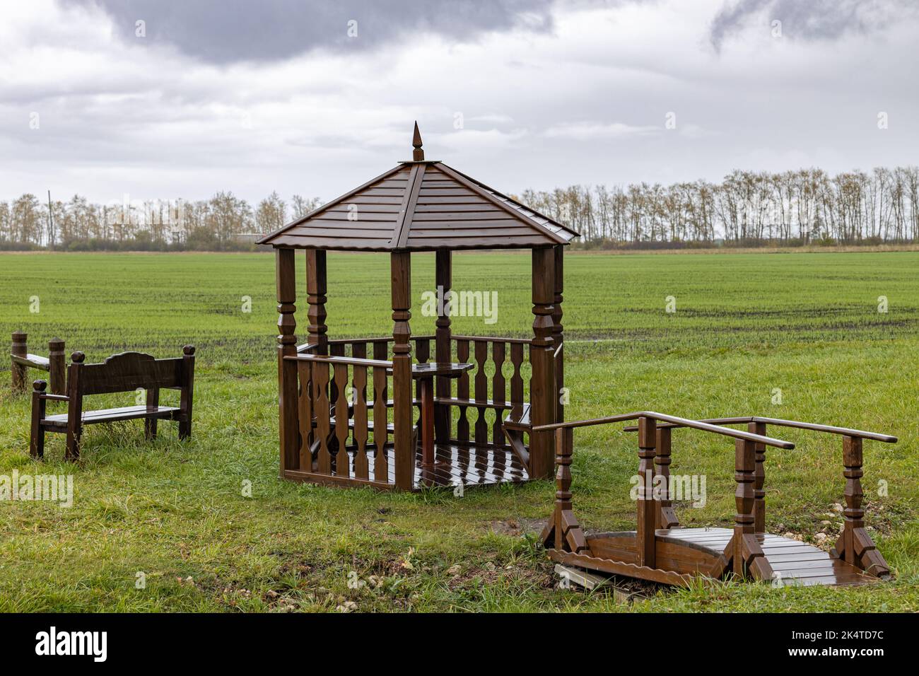 Gazebo tent hires stock photography and images Alamy