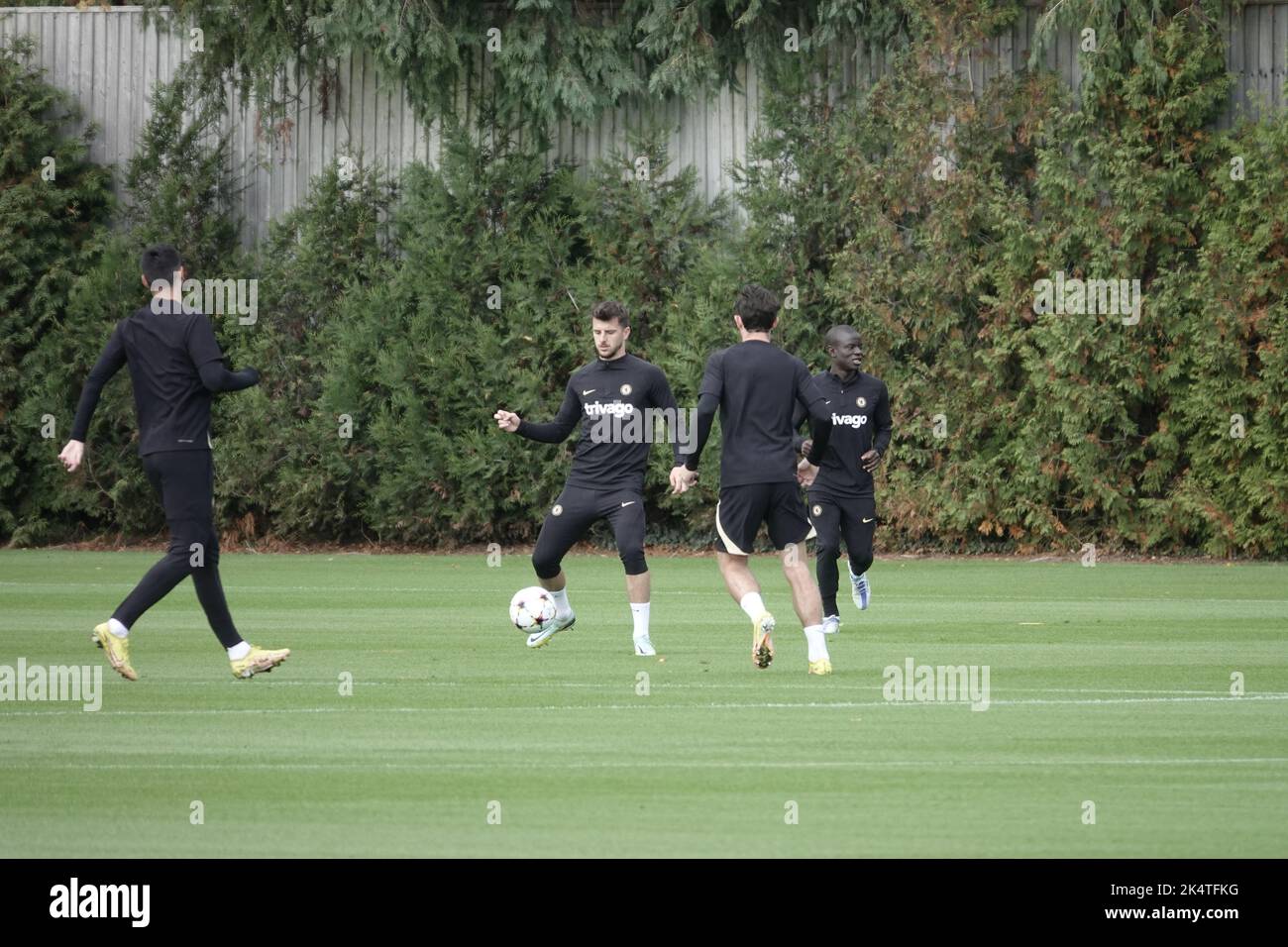 Cobham, Surrey, UK. 4th Oct, 2022. Chelsea Football Club players