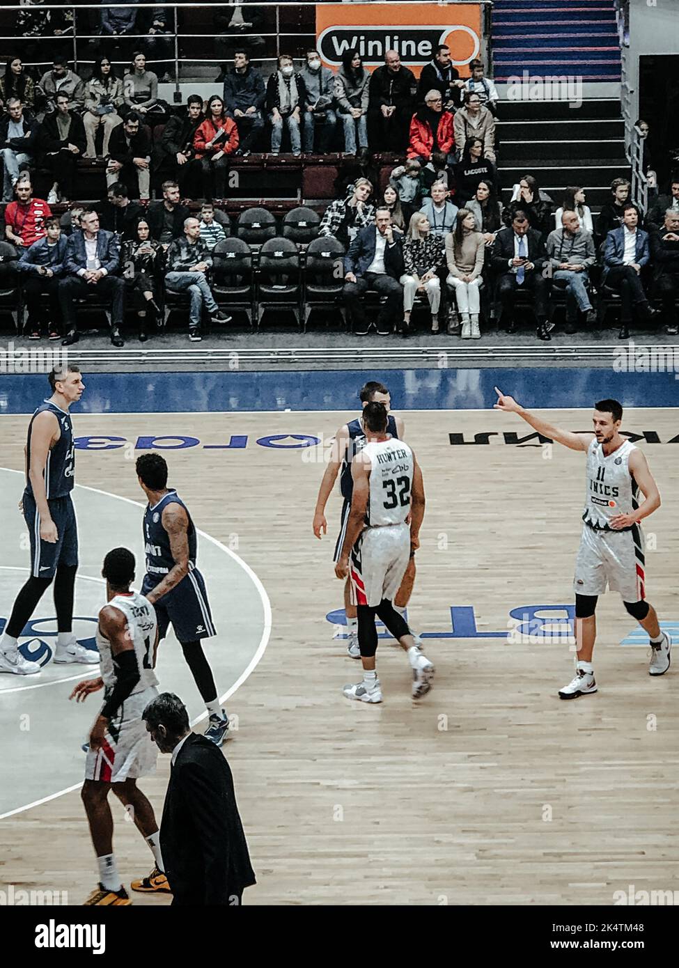 basketball club Zenit vs Unics VTB League free throw Stock Photo Alamy