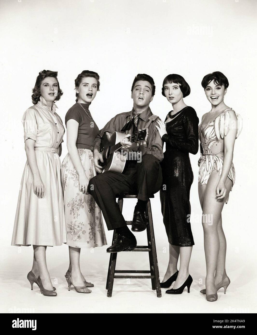 Jan Shepard, Dolores Hart, Elvis Presley, Caroline Jones, Liliane Montevecchi in 'King Creole' (Paramount, 1958). Publicity photo. Stock Photo